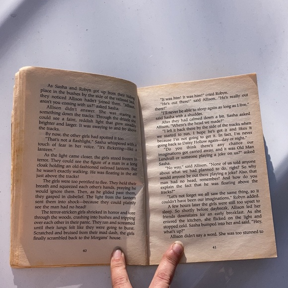 “Haunted kids: True Ghost stories” paperback - Picture 6 of 9